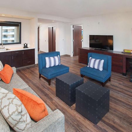 Hilton Garden Inn Burbank Los Angeles Extérieur photo