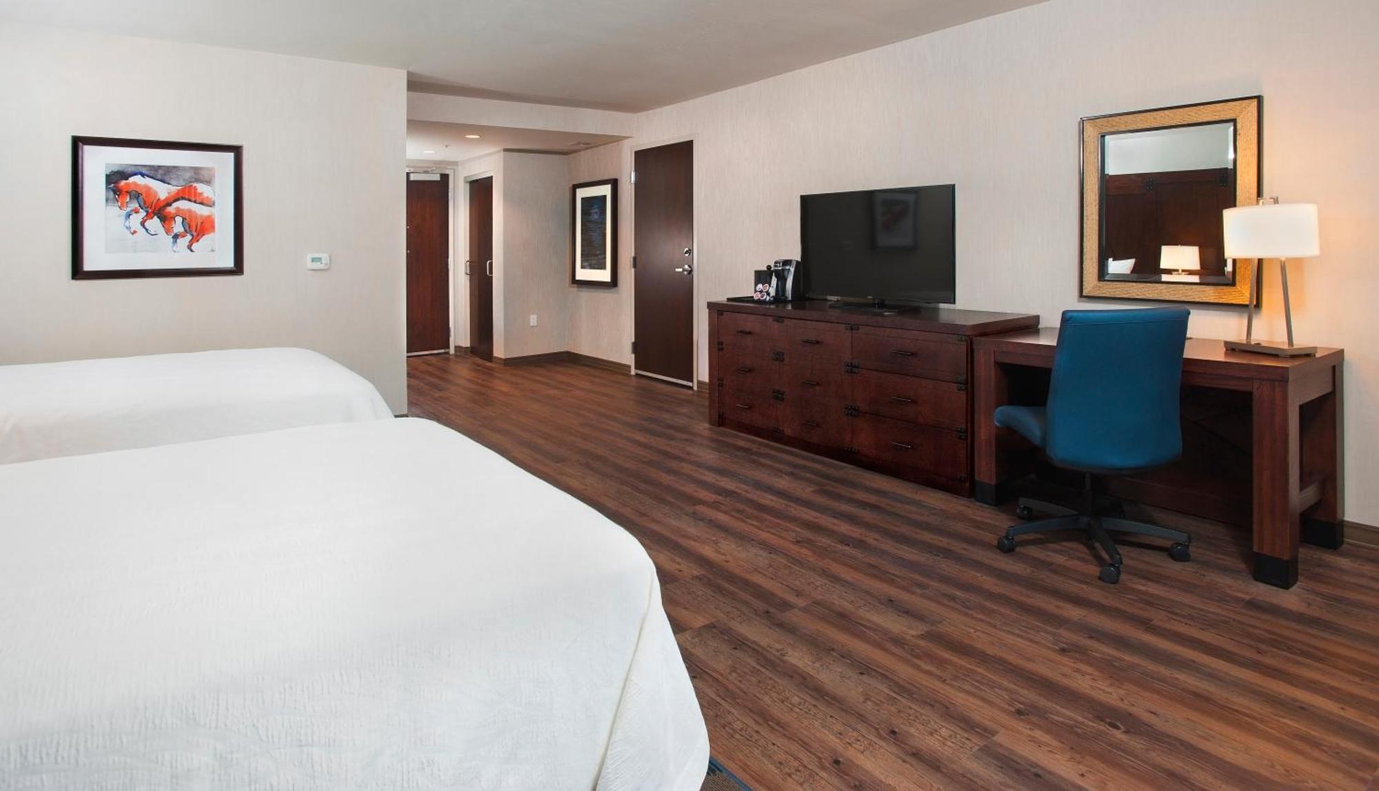 Hilton Garden Inn Burbank Los Angeles Extérieur photo