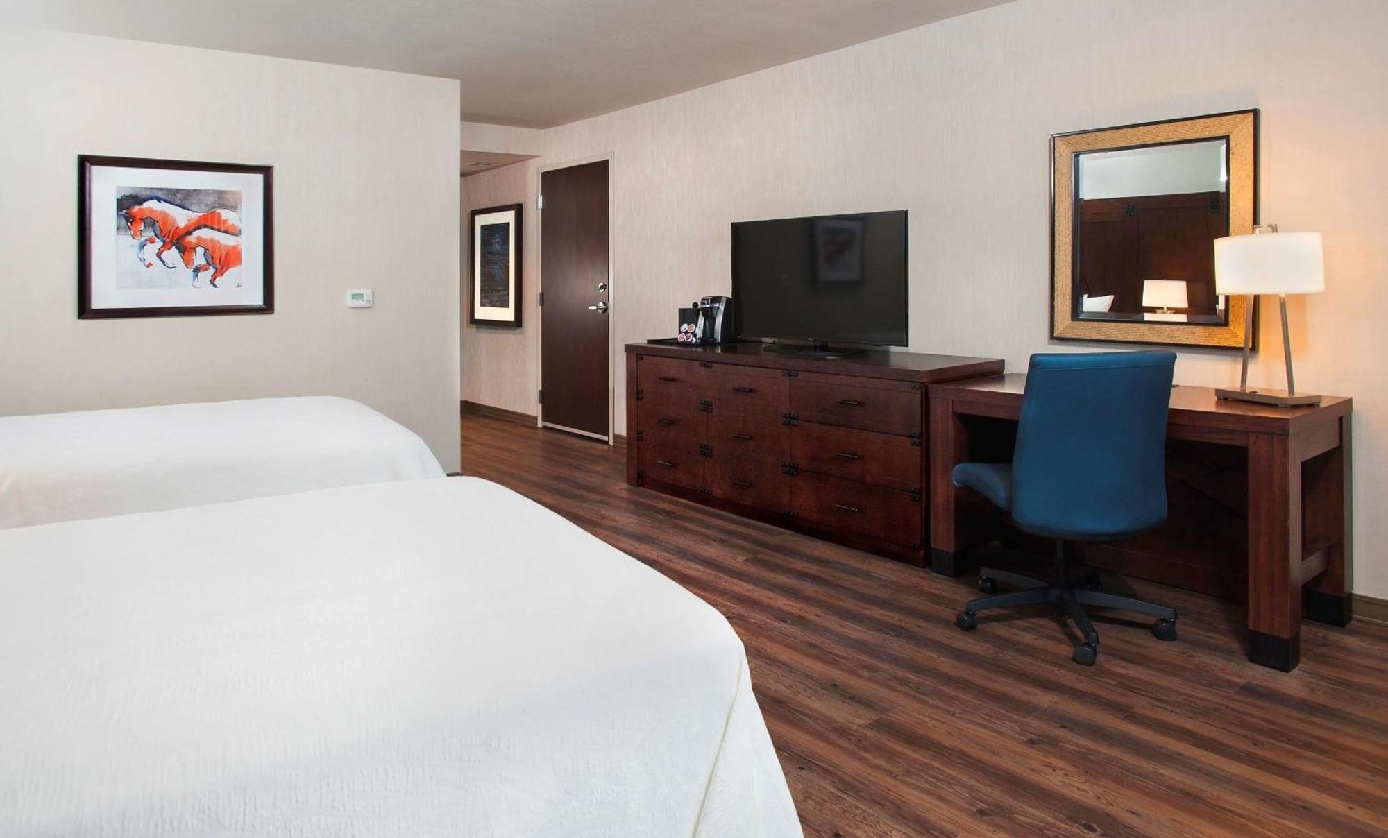 Hilton Garden Inn Burbank Los Angeles Extérieur photo