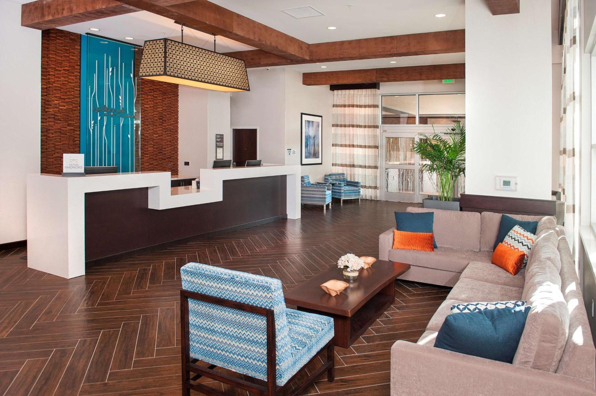 Hilton Garden Inn Burbank Los Angeles Extérieur photo